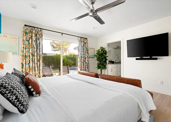 Hilde Homes Relaxing Heated Pool & Hot Tub