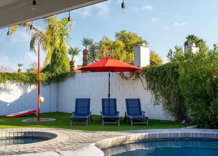 Hilde Homes Relaxing Heated Pool & Hot Tub